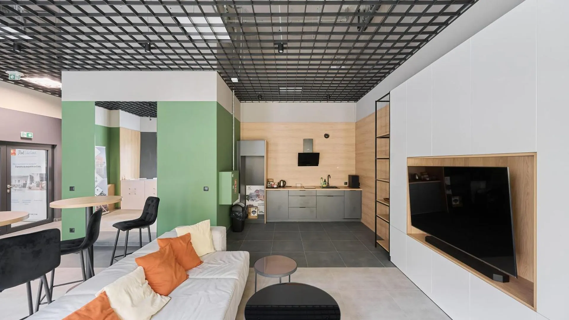 Rent Like Home - Spacious Studio With Balcony Slonimskiego 2 Wroclaw